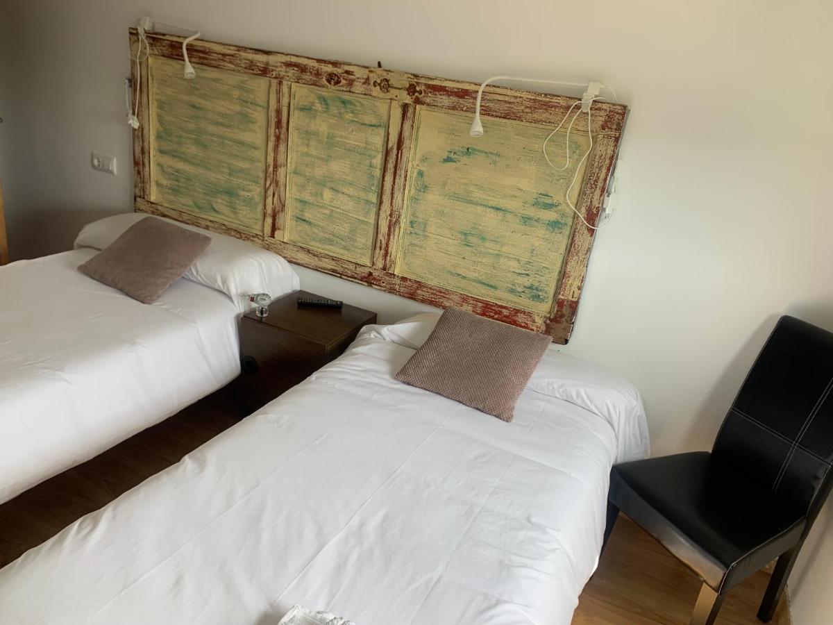 A Cochera Hostel Φερόλ Εξωτερικό φωτογραφία