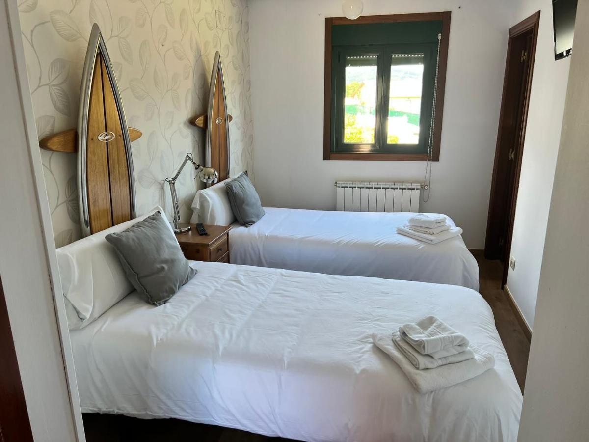 A Cochera Hostel Φερόλ Εξωτερικό φωτογραφία