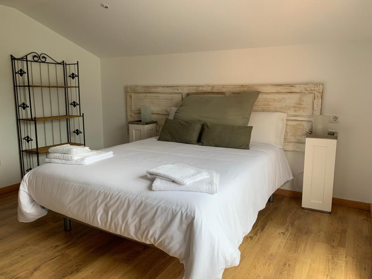 A Cochera Hostel Φερόλ Εξωτερικό φωτογραφία